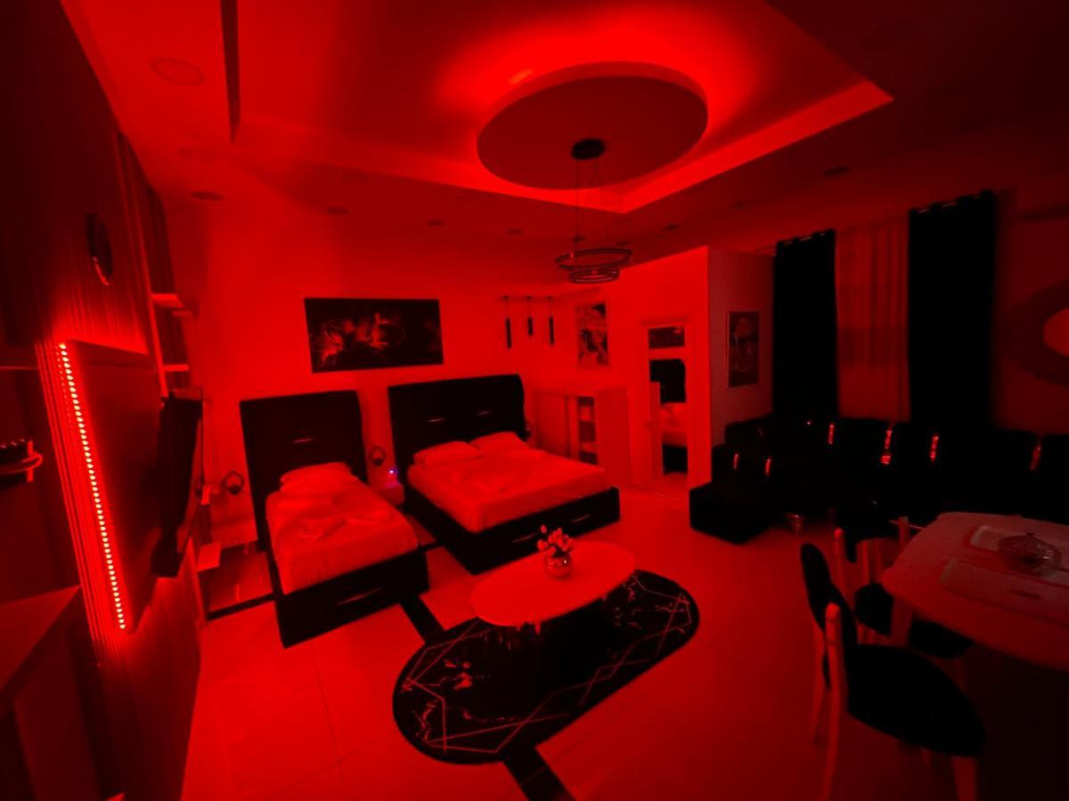 Esto'S Apartament Near Tirana Airport 1 - Self Checkin -Netflix - Free Parking Valias Exterior photo